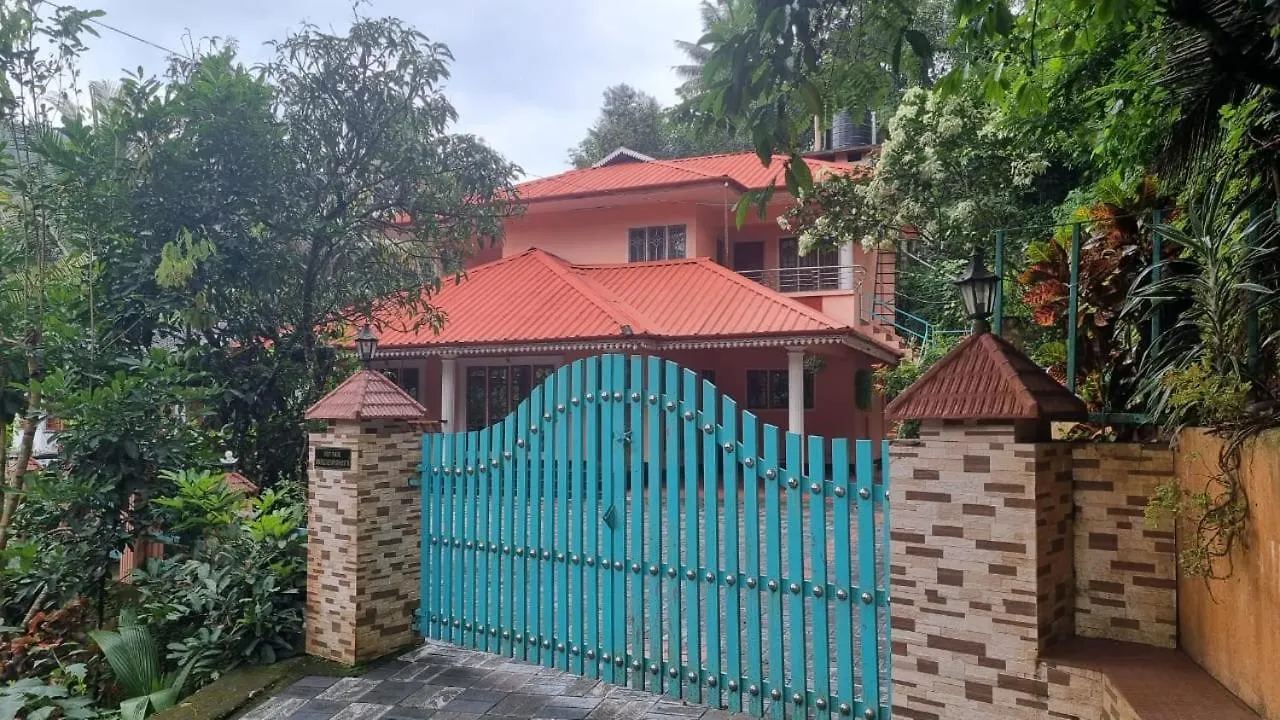 Lemon Stays Anaviratty Homestay